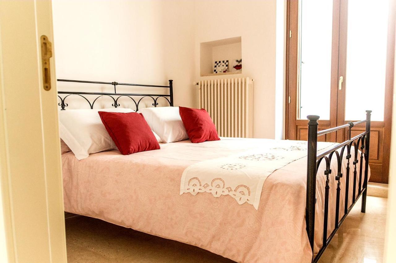Casa Sampietro Lägenhet Locorotondo Exteriör bild